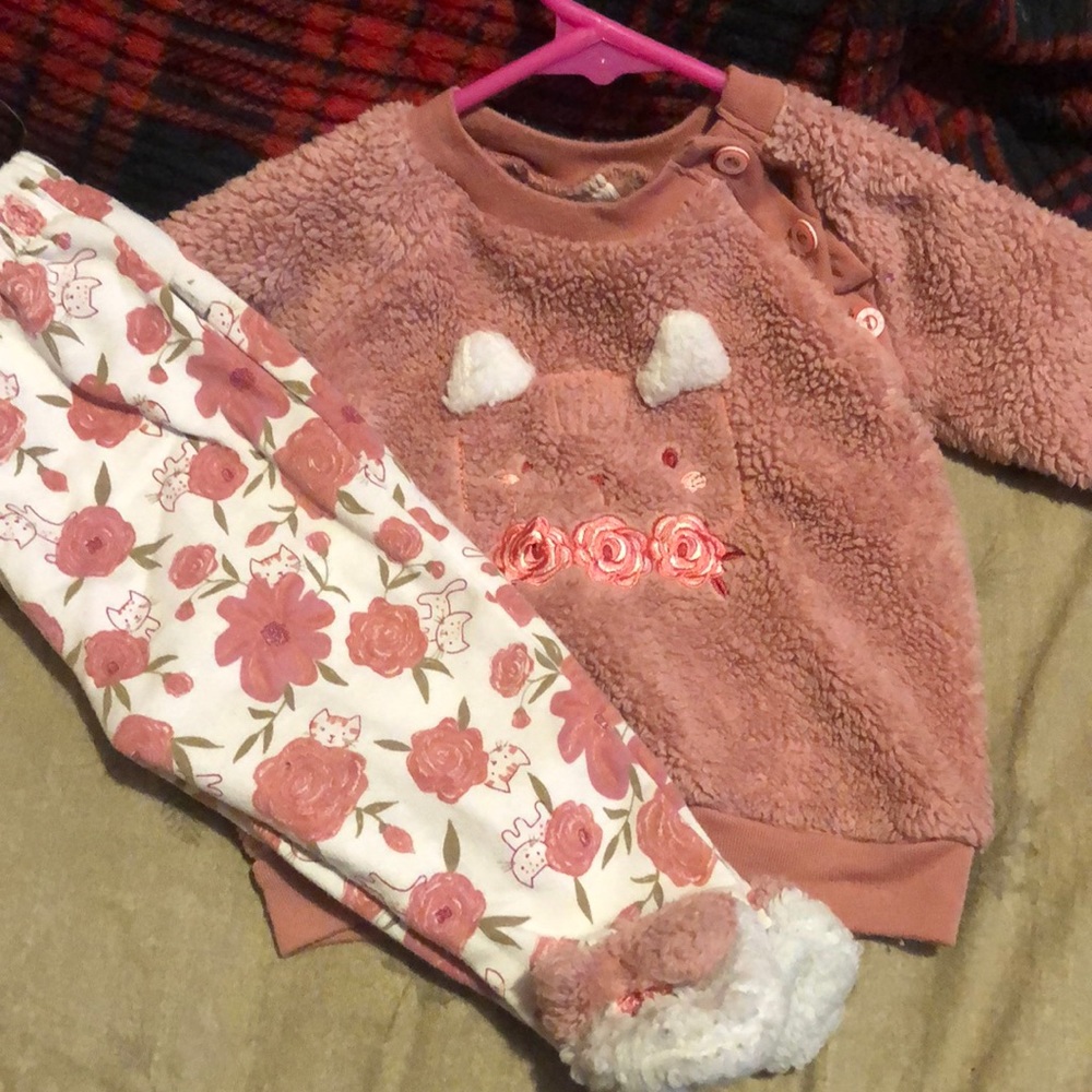 Blush pink baby set